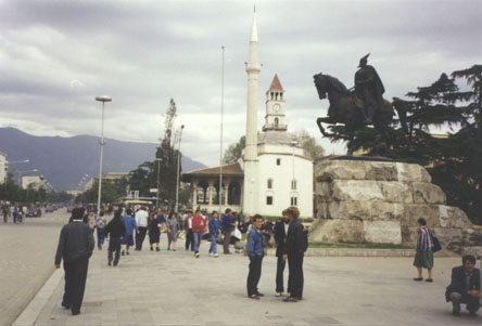 skanderbeg square